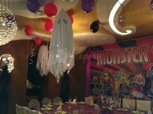 monster-hay-19