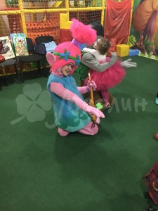 trolls-1